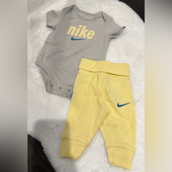 Nike Other - Toddler sets. $5 each. BUY 2 GET 1 FREE‼️